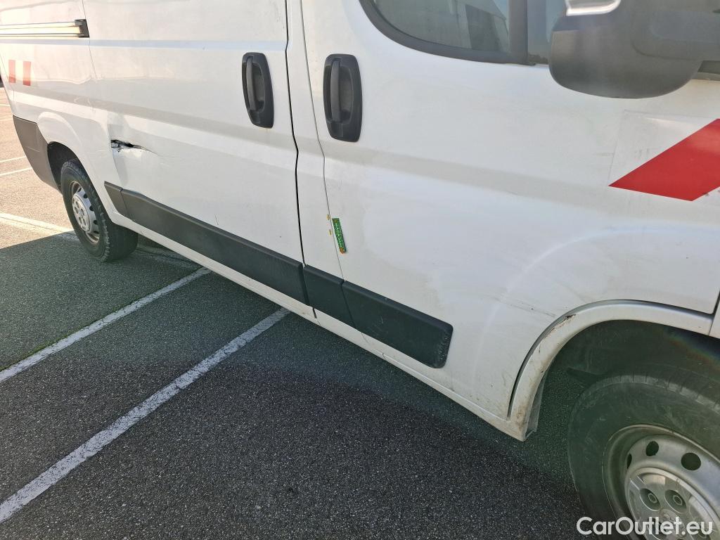  Peugeot  Boxer PEUGEOT  VU 4p Fourgon BLUEHDI 110 PREMIUM 330 L2H2 #69
