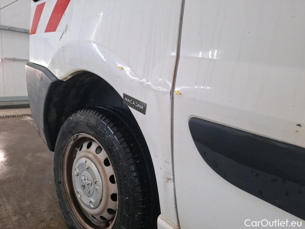  Peugeot  Expert PEUGEOT  VU 4p Fourgon 2.0 HDI 125 CONFORT 229 L1H1 #6