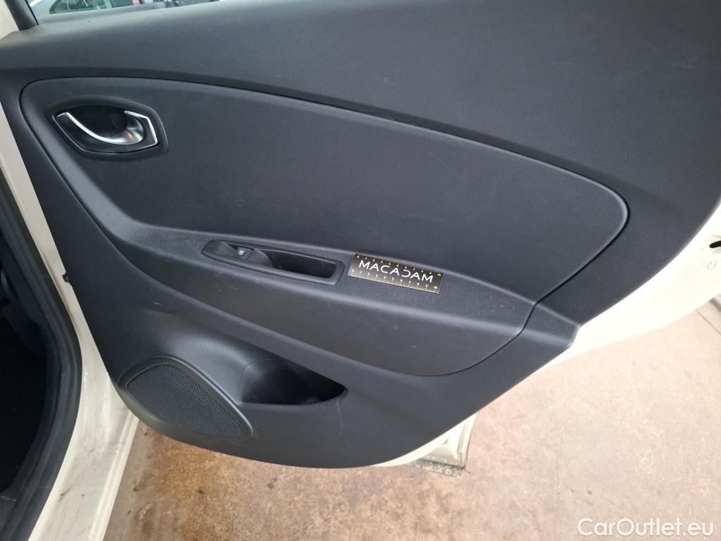  Renault  Captur RENAULT  5p Crossover Business dCi 90 / TRANSFO VP VF #20