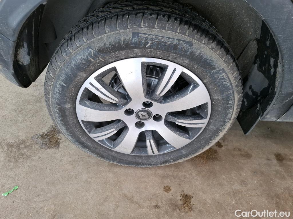  Renault  Captur RENAULT  5p Crossover Business dCi 90 / TRANSFO VP VF #32