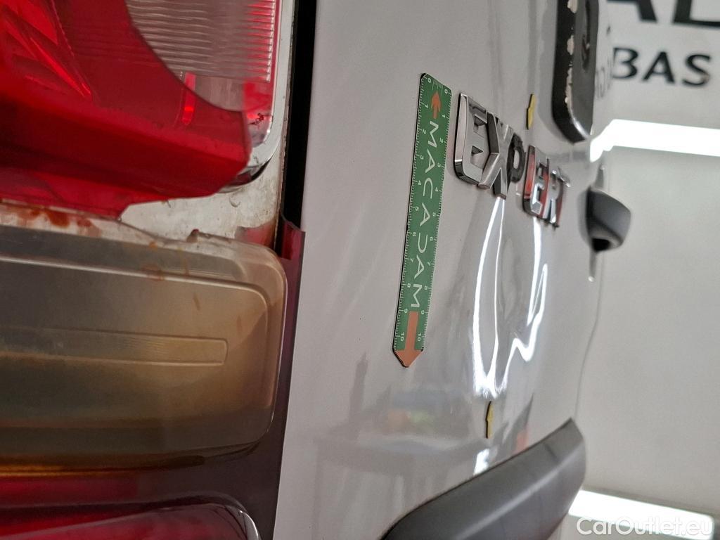  Peugeot  Expert PEUGEOT  / 2016 / 4P / Fourgon tôlé Taille XL 2.0 BHDI 145 PACK ASPH C #19