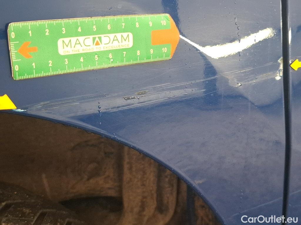  Renault  EXPRESS RENAULT  / 2021 / 4P / Fourgonnette Confort - Blue dCi 95-22 #4