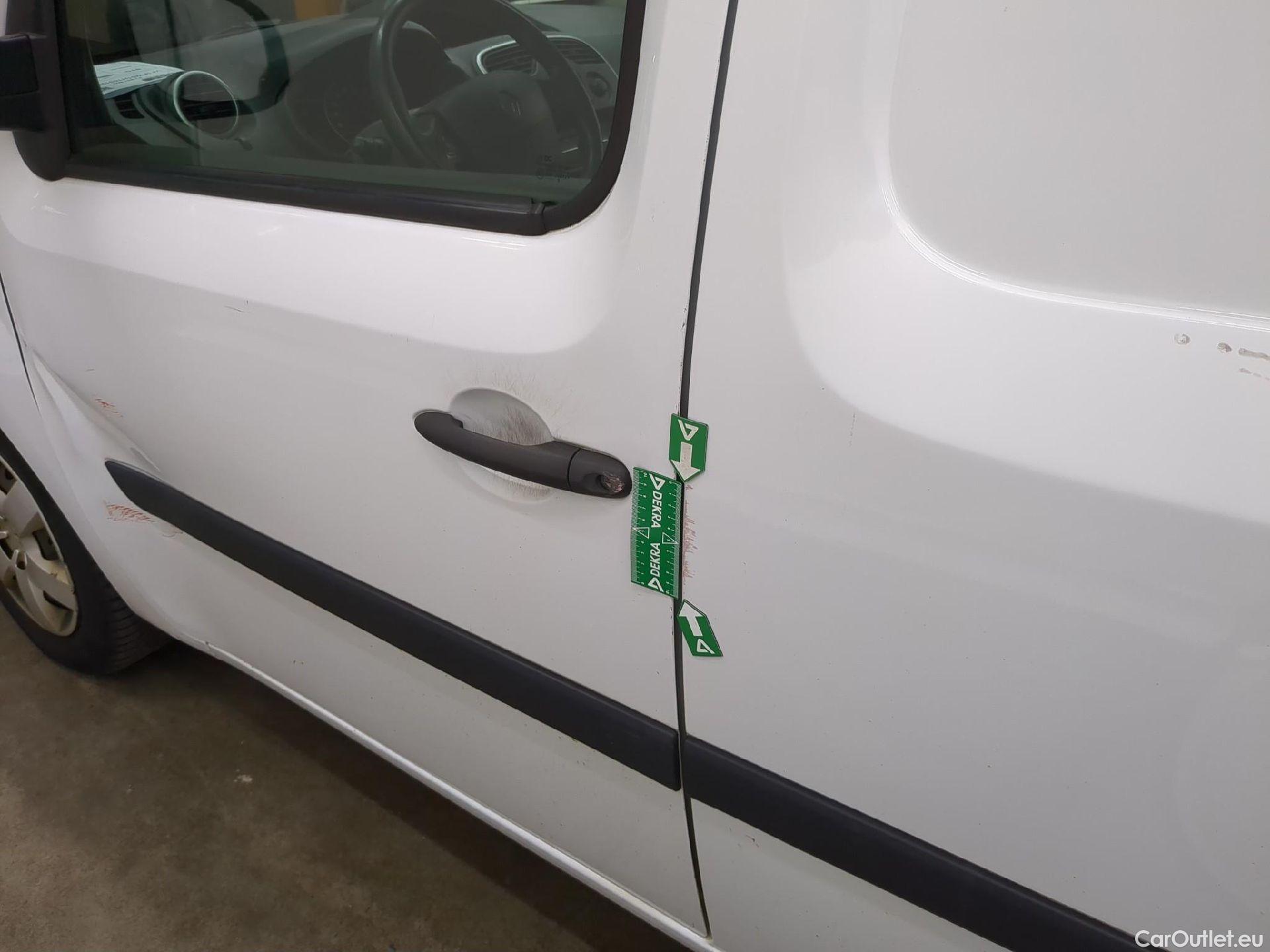  Renault  Kangoo  Express Maxi Extra (Série Spéciale) 1.5 dCi 90CV BVM5 E6 #14