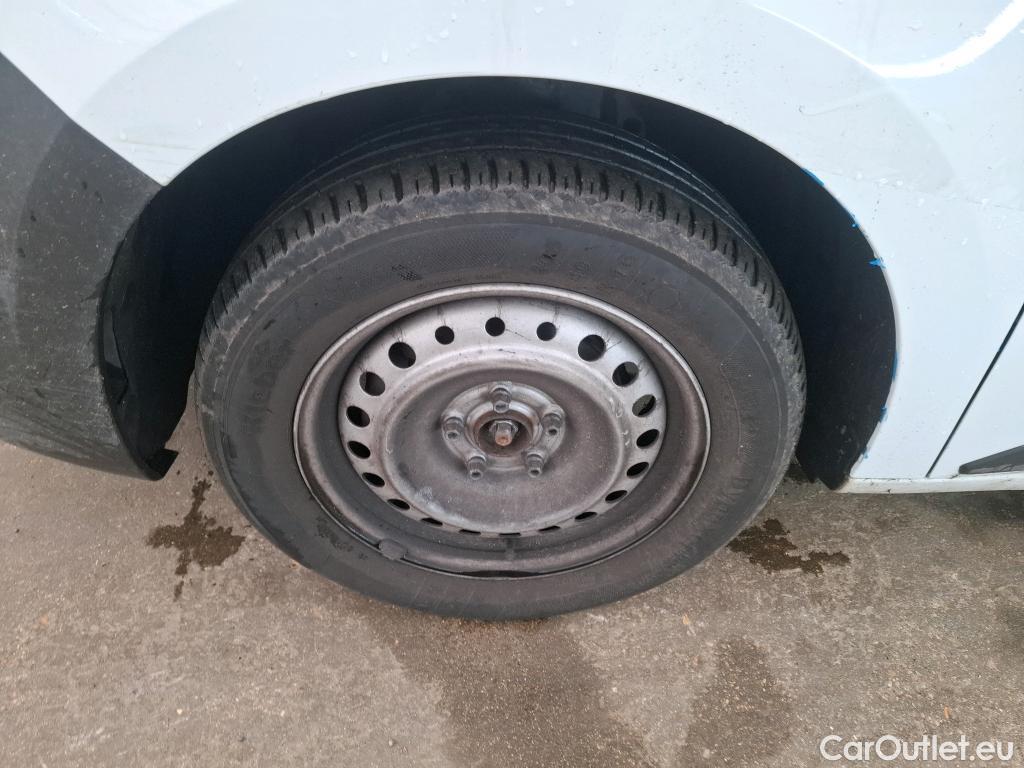  Renault  Kangoo RENAULT  / 2021 / 4P / Fourgonnette Extra - Blue dCi95 Sésame Ouvre Toi #126