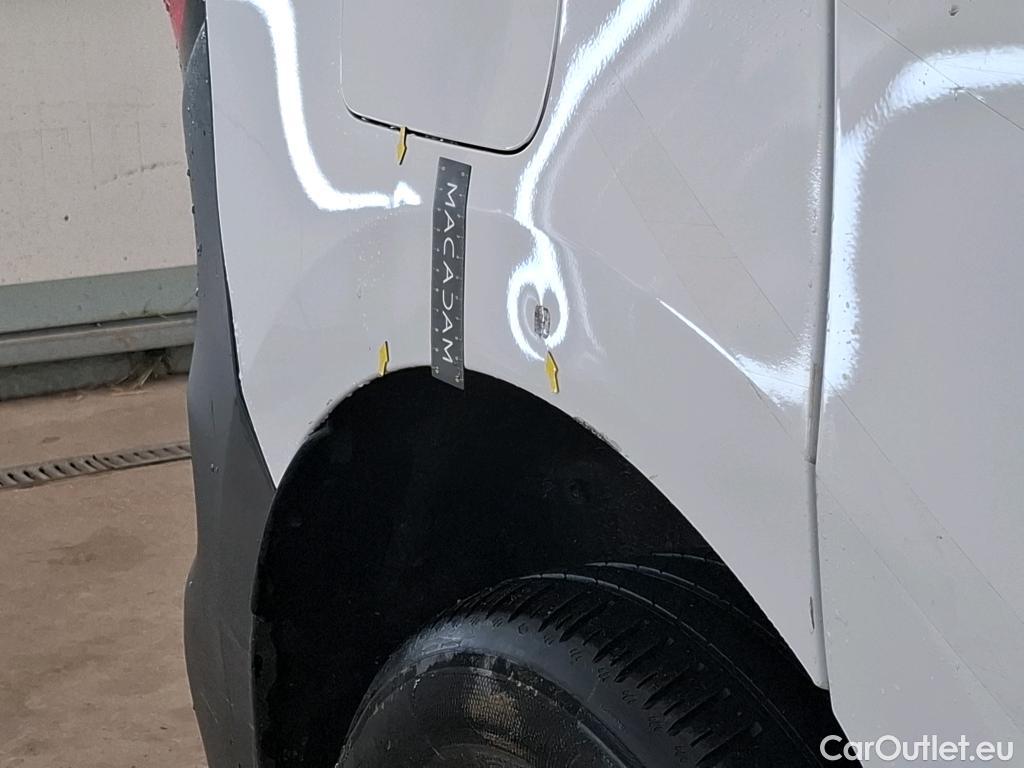  Renault  Kangoo RENAULT  / 2021 / 4P / Fourgonnette Extra - Blue dCi95 Sésame Ouvre Toi #43