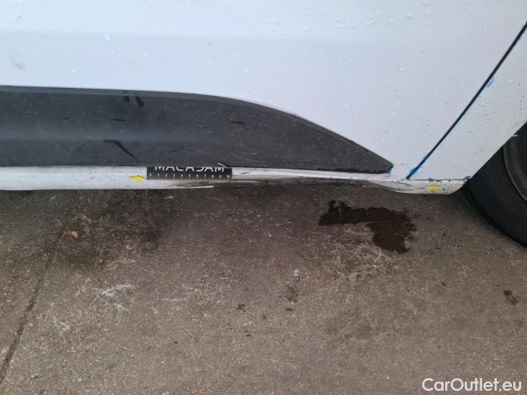  Renault  Kangoo RENAULT  / 2021 / 4P / Fourgonnette Extra - Blue dCi95 Sésame Ouvre Toi #60