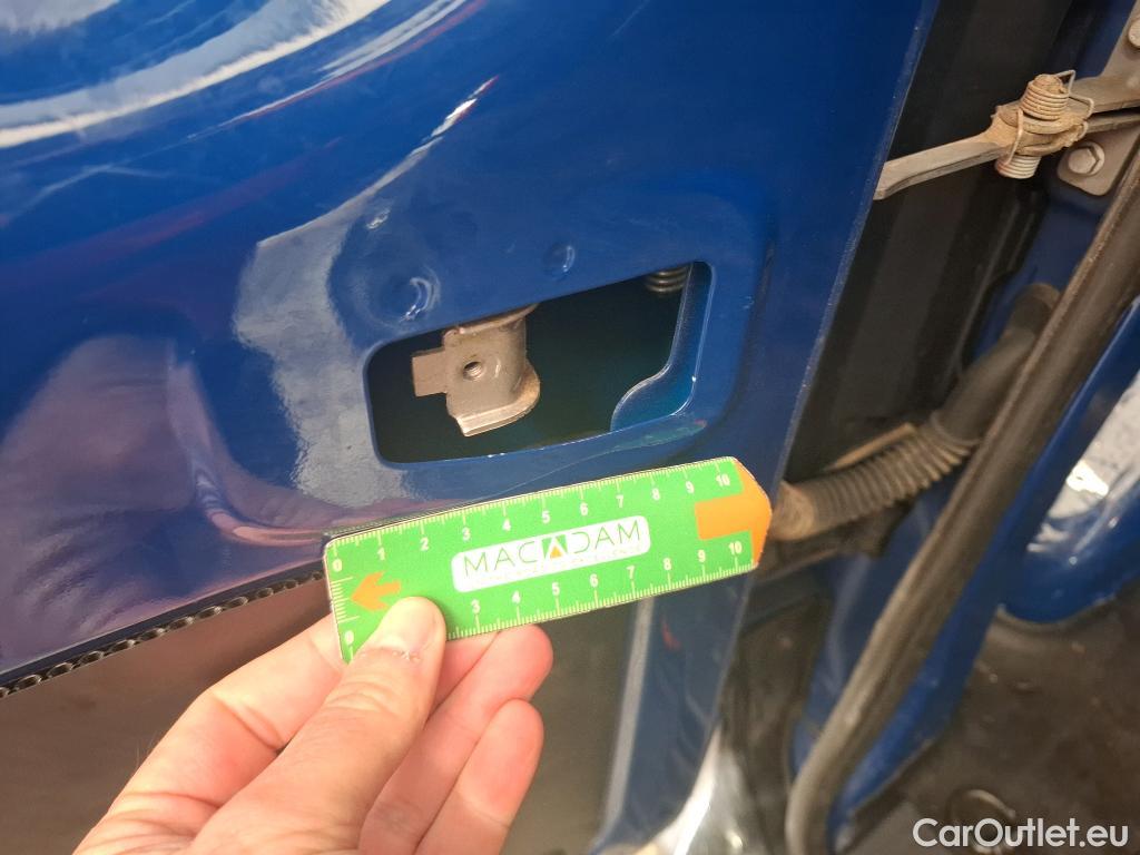  Renault  EXPRESS RENAULT  / 2021 / 4P / Fourgonnette Confort - Blue dCi 95-22 #23