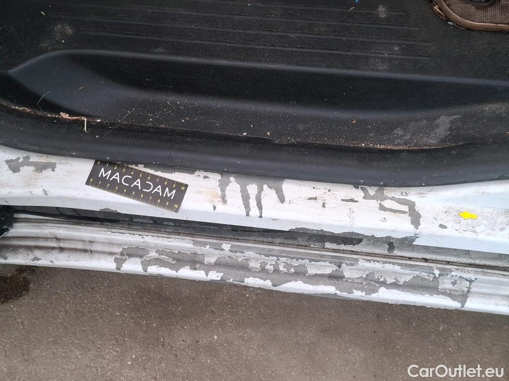  Renault  Kangoo RENAULT  / 2021 / 4P / Fourgonnette Extra - Blue dCi95 Sésame Ouvre Toi #86