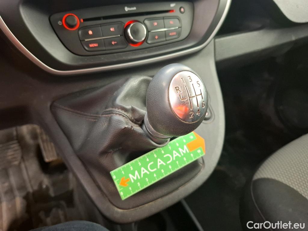  Renault  Kangoo  Express Maxi Extra (Série Spéciale) - Cab. Appr. 1.5 dCi 110CV BVM6 E6 #43