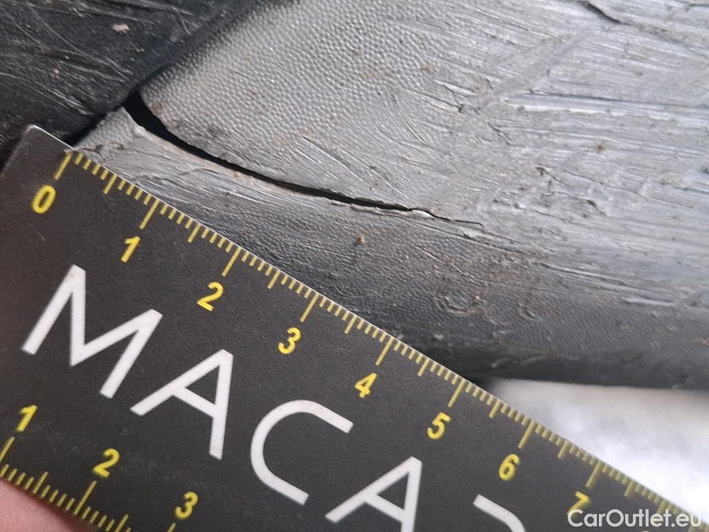  Renault  Kangoo RENAULT  / 2021 / 4P / Fourgonnette Extra - Blue dCi95 Sésame Ouvre Toi #104