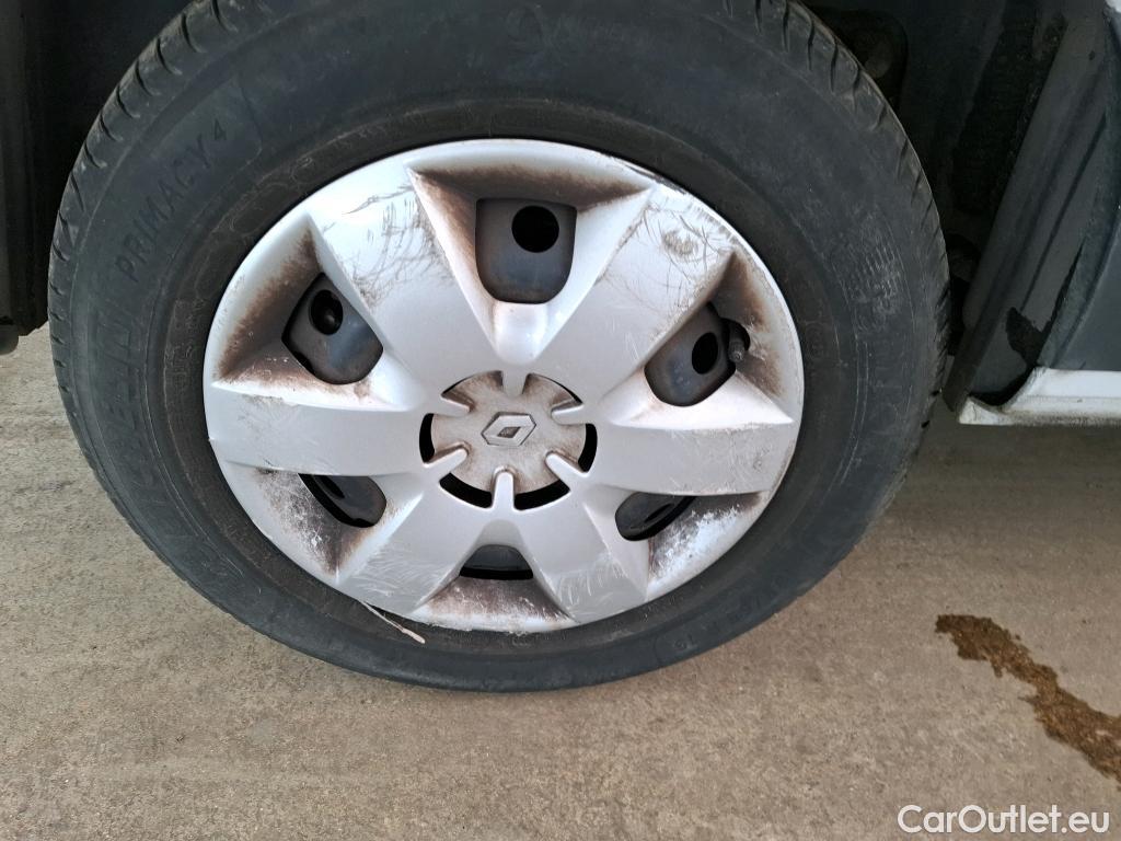  Renault  Kangoo  Express Maxi Extra (Série Spéciale) 1.5 dCi 90CV BVM5 E6 #39