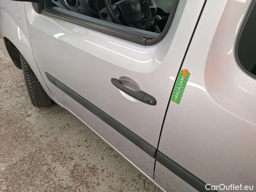  Renault  Kangoo  Express Maxi Extra (Série Spéciale) - Cab. Appr. 1.5 dCi 110CV BVM6 E6 #32