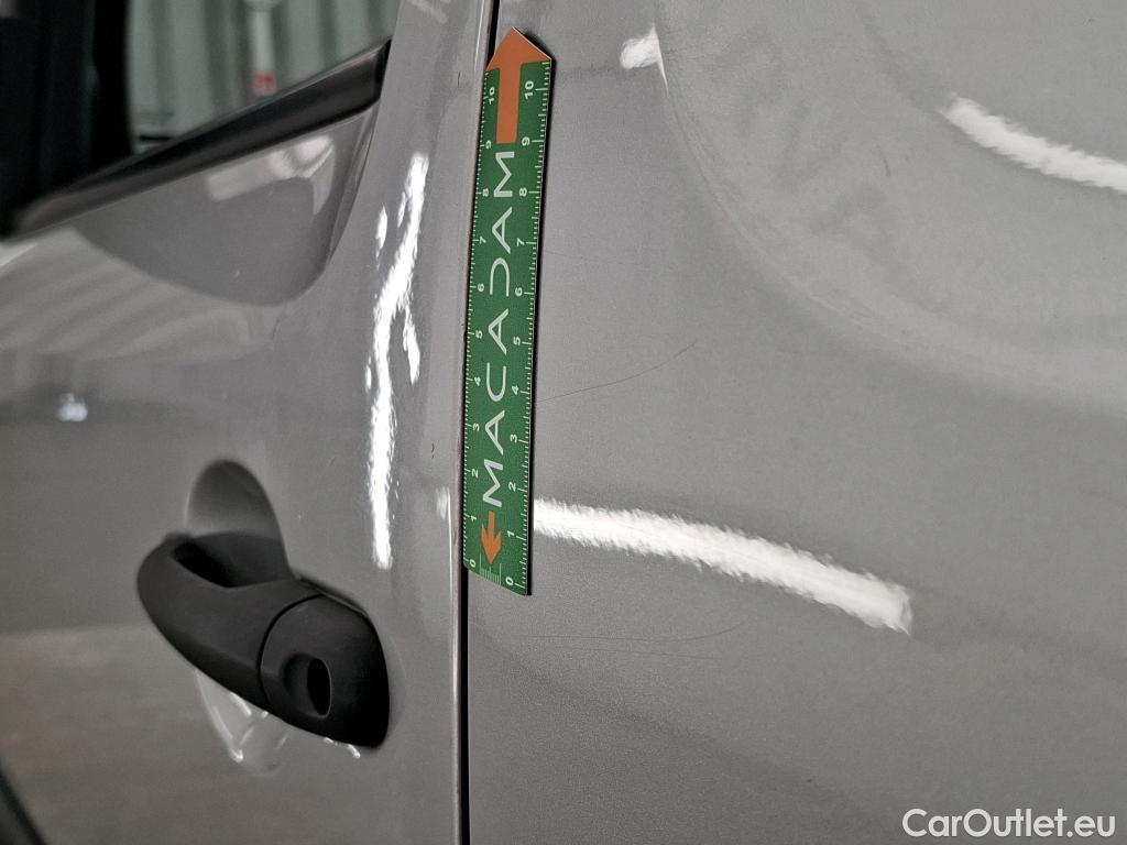  Renault  Kangoo  Express Maxi Extra (Série Spéciale) - Cab. Appr. 1.5 dCi 110CV BVM6 E6 #34