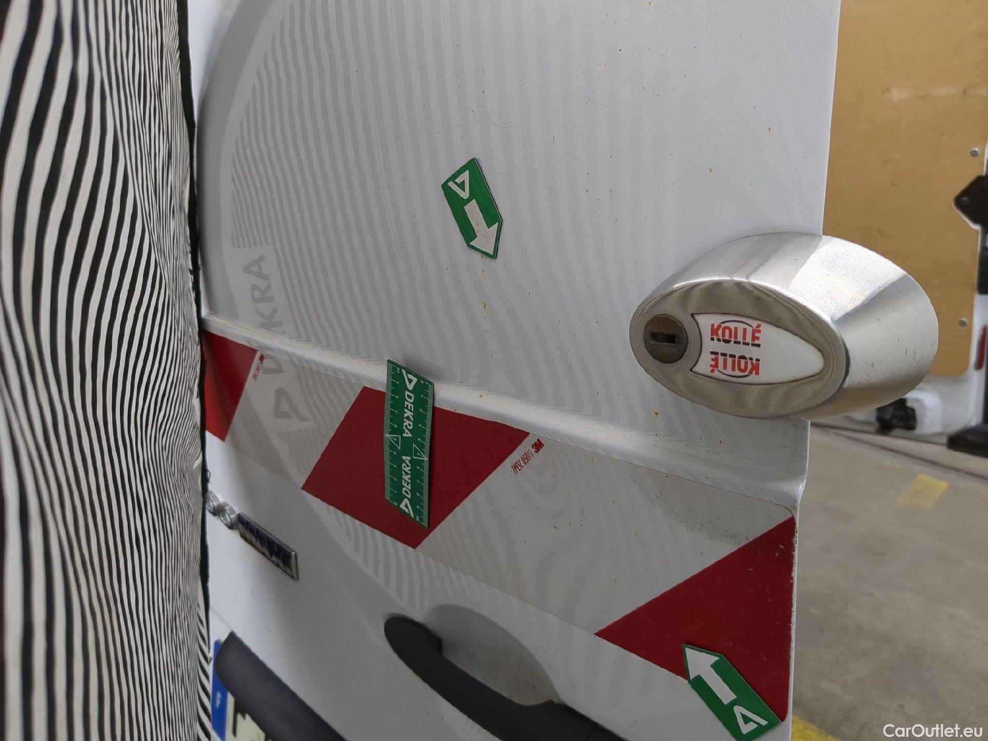  Renault  Kangoo  Express Maxi Extra (Série Spéciale) 1.5 dCi 90CV BVM5 E6 #23