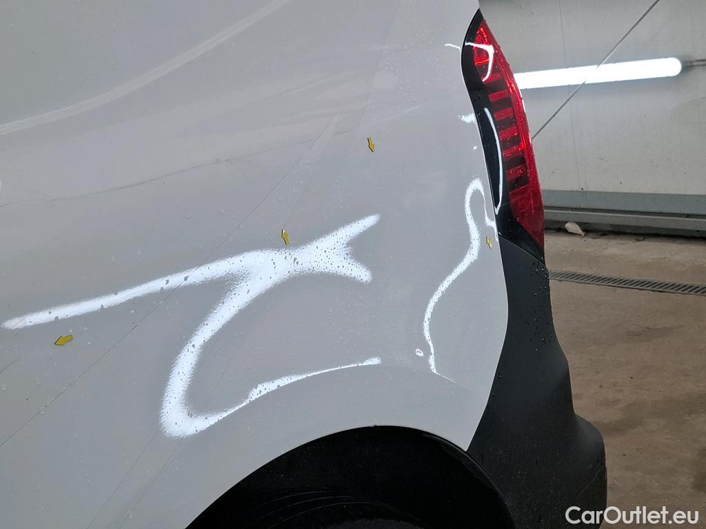  Renault  Kangoo RENAULT  / 2021 / 4P / Fourgonnette Extra - Blue dCi95 Sésame Ouvre Toi #18