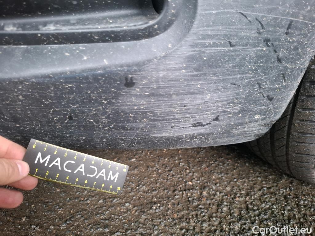  Renault  Kangoo RENAULT  / 2021 / 4P / Fourgonnette Extra - Blue dCi95 Sésame Ouvre Toi #143