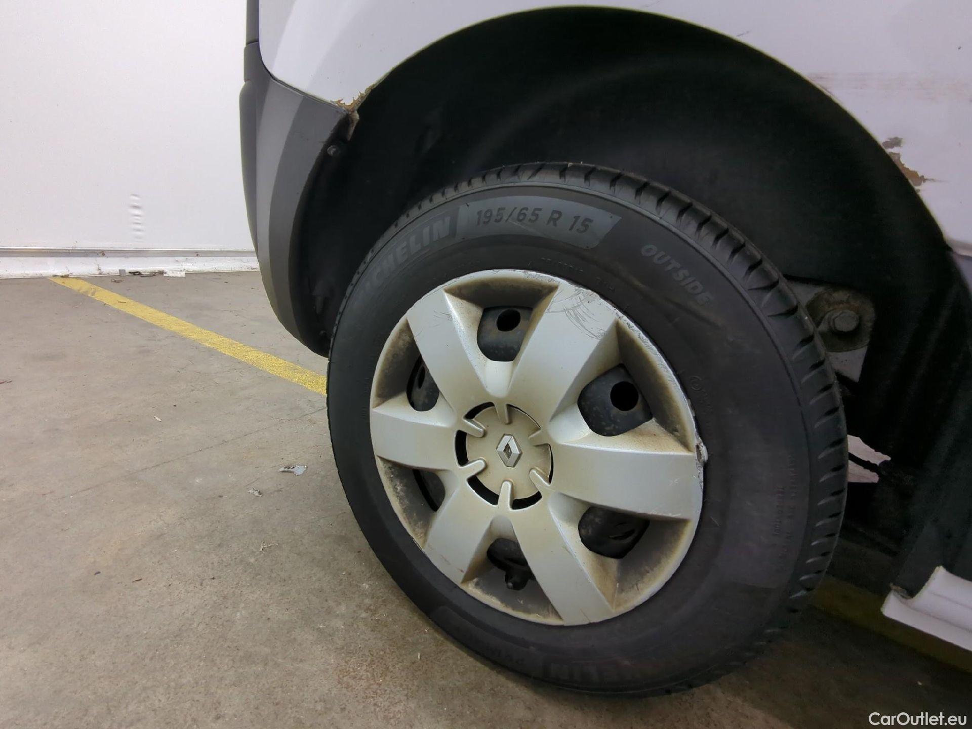  Renault  Kangoo  Express Maxi Extra (Série Spéciale) 1.5 dCi 90CV BVM5 E6 #38