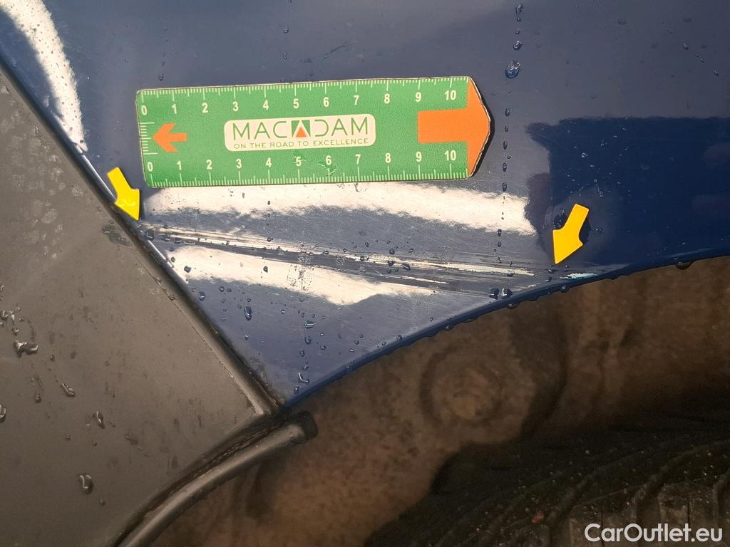  Renault  EXPRESS RENAULT  / 2021 / 4P / Fourgonnette Confort - Blue dCi 95-22 #2