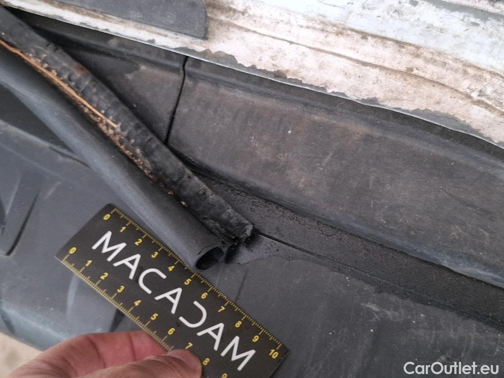  Renault  Kangoo RENAULT  / 2021 / 4P / Fourgonnette Extra - Blue dCi95 Sésame Ouvre Toi #101