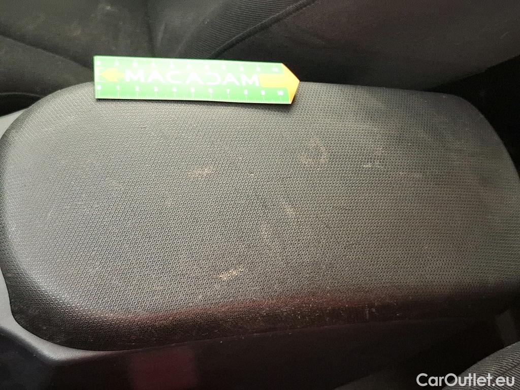  Renault  Kangoo  Express Maxi Extra (Série Spéciale) - Cab. Appr. 1.5 dCi 110CV BVM6 E6 #80