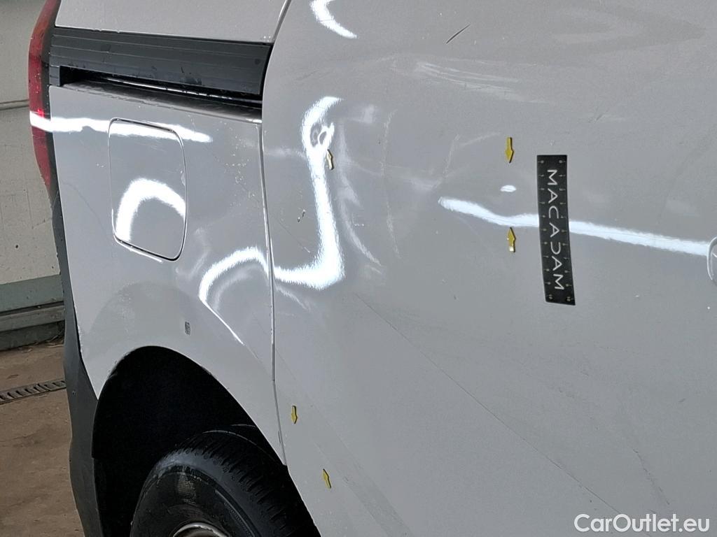  Renault  Kangoo RENAULT  / 2021 / 4P / Fourgonnette Extra - Blue dCi95 Sésame Ouvre Toi #113