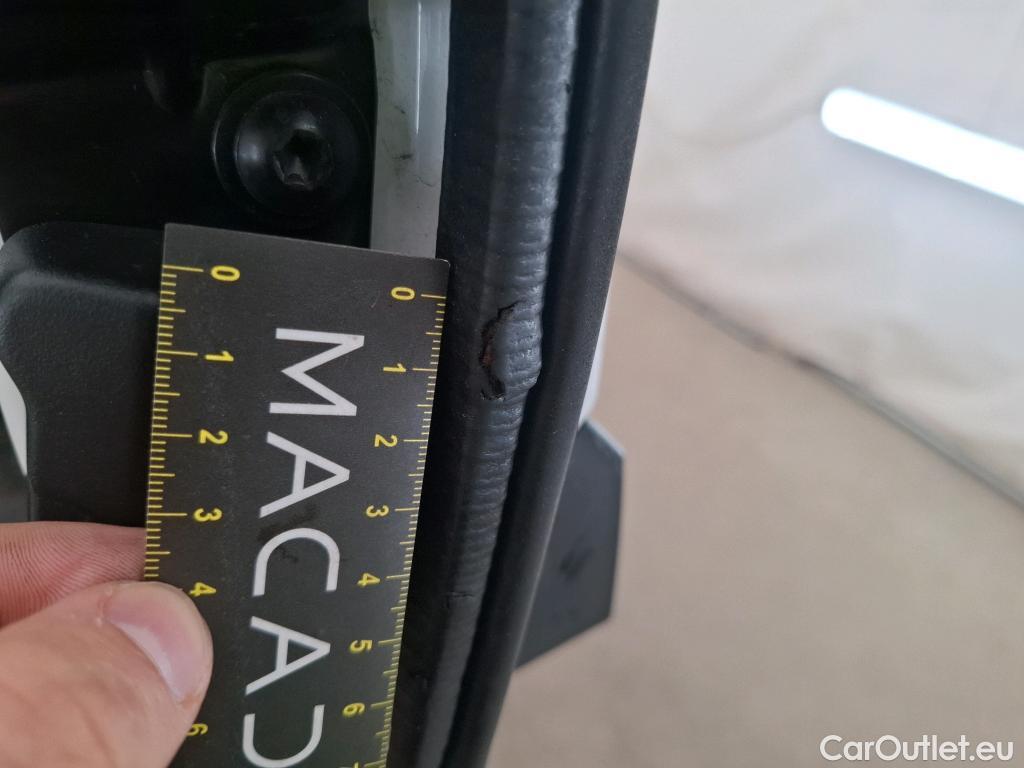  Renault  Kangoo RENAULT  / 2021 / 4P / Fourgonnette Extra - Blue dCi95 Sésame Ouvre Toi #125