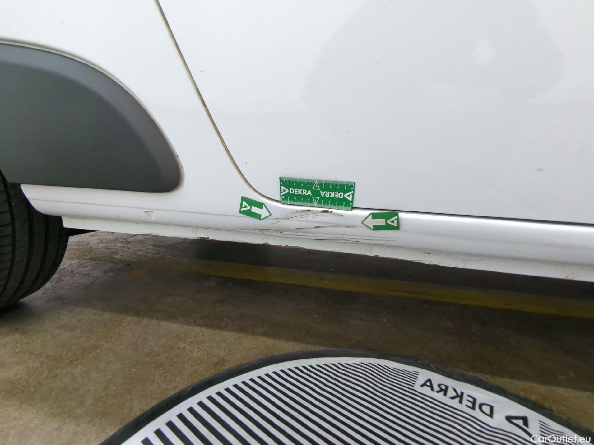  Renault  Kangoo  Express Maxi Extra (Série Spéciale) 1.5 dCi 90CV BVM5 E6 #35