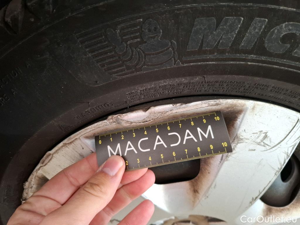  Renault  Kangoo  Express Maxi Extra (Série Spéciale) 1.5 dCi 90CV BVM5 E6 #42