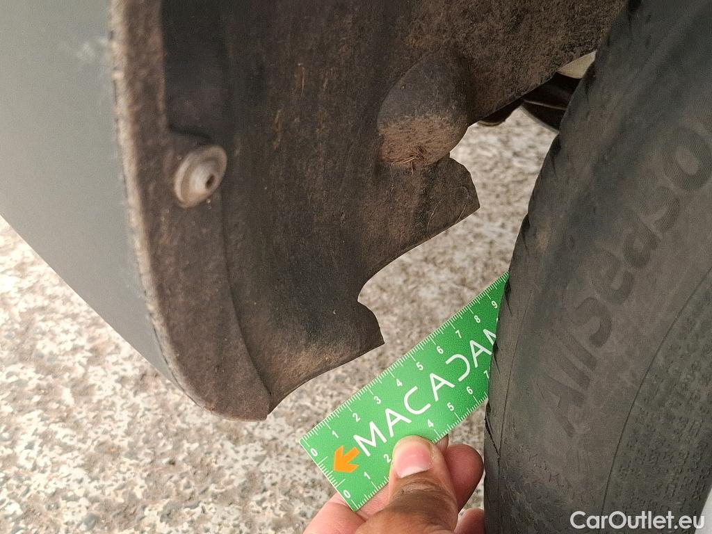  Renault  Kangoo  Express Maxi Extra (Série Spéciale) - Cab. Appr. 1.5 dCi 110CV BVM6 E6 #23