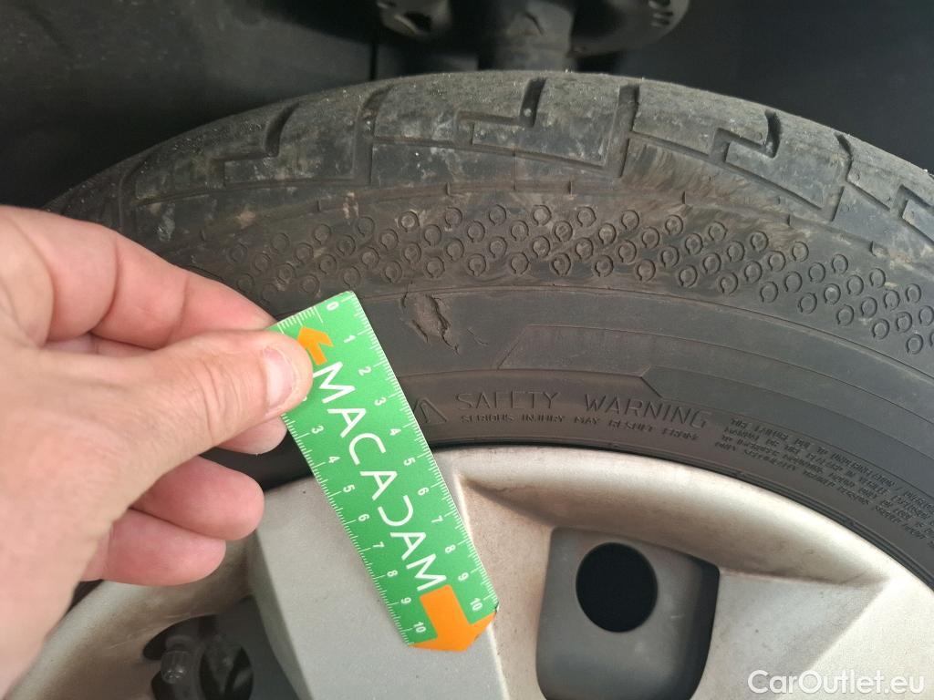  Renault  Kangoo  II Express Maxi Extra (Série Spéciale) 1.5 dCi 95CV BVM6 E6dT #53