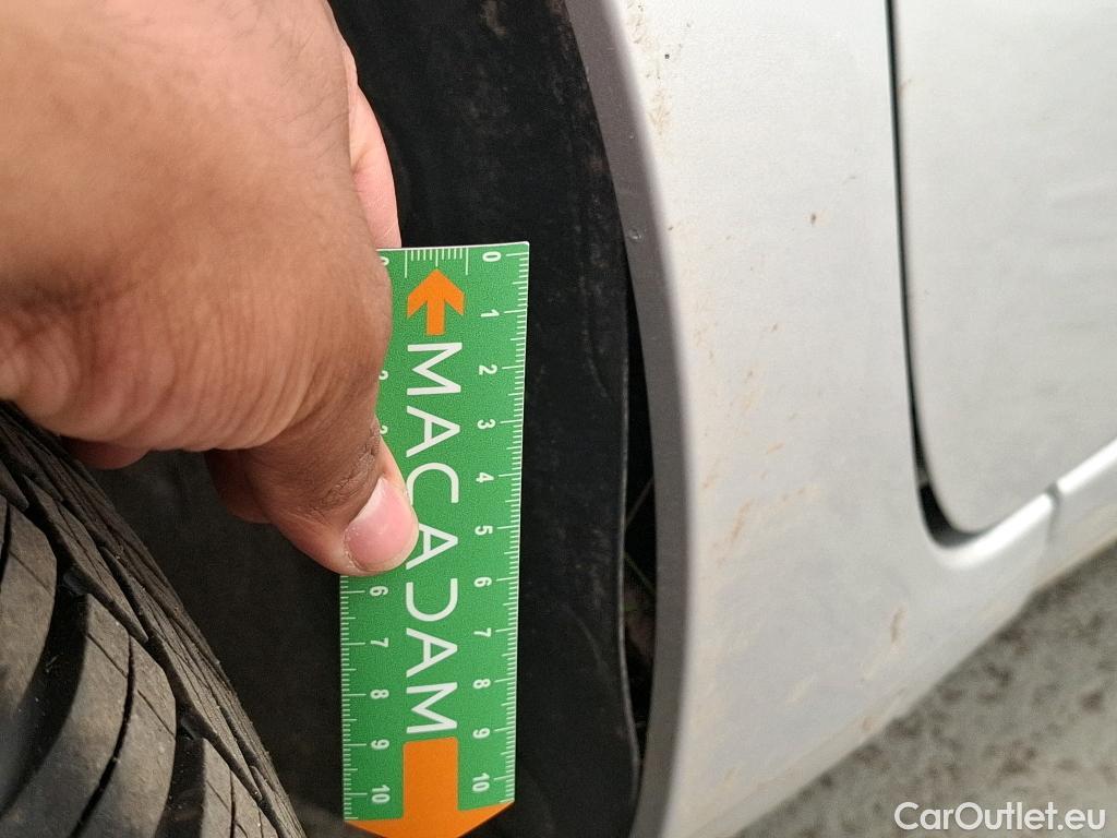  Renault  Kangoo  Express Maxi Extra (Série Spéciale) - Cab. Appr. 1.5 dCi 110CV BVM6 E6 #10