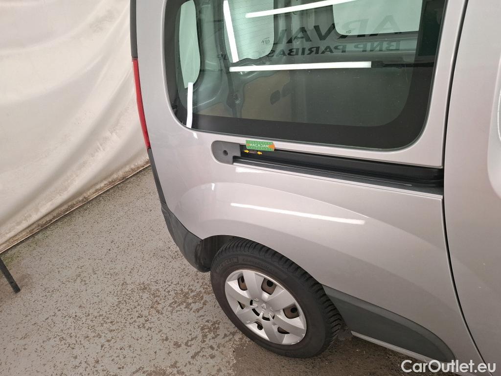  Renault  Kangoo  Express Maxi Extra (Série Spéciale) - Cab. Appr. 1.5 dCi 110CV BVM6 E6 #48