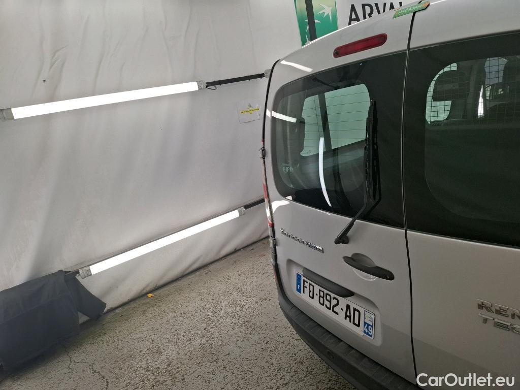 Renault  Kangoo  Express Maxi Extra (Série Spéciale) - Cab. Appr. 1.5 dCi 110CV BVM6 E6 #17