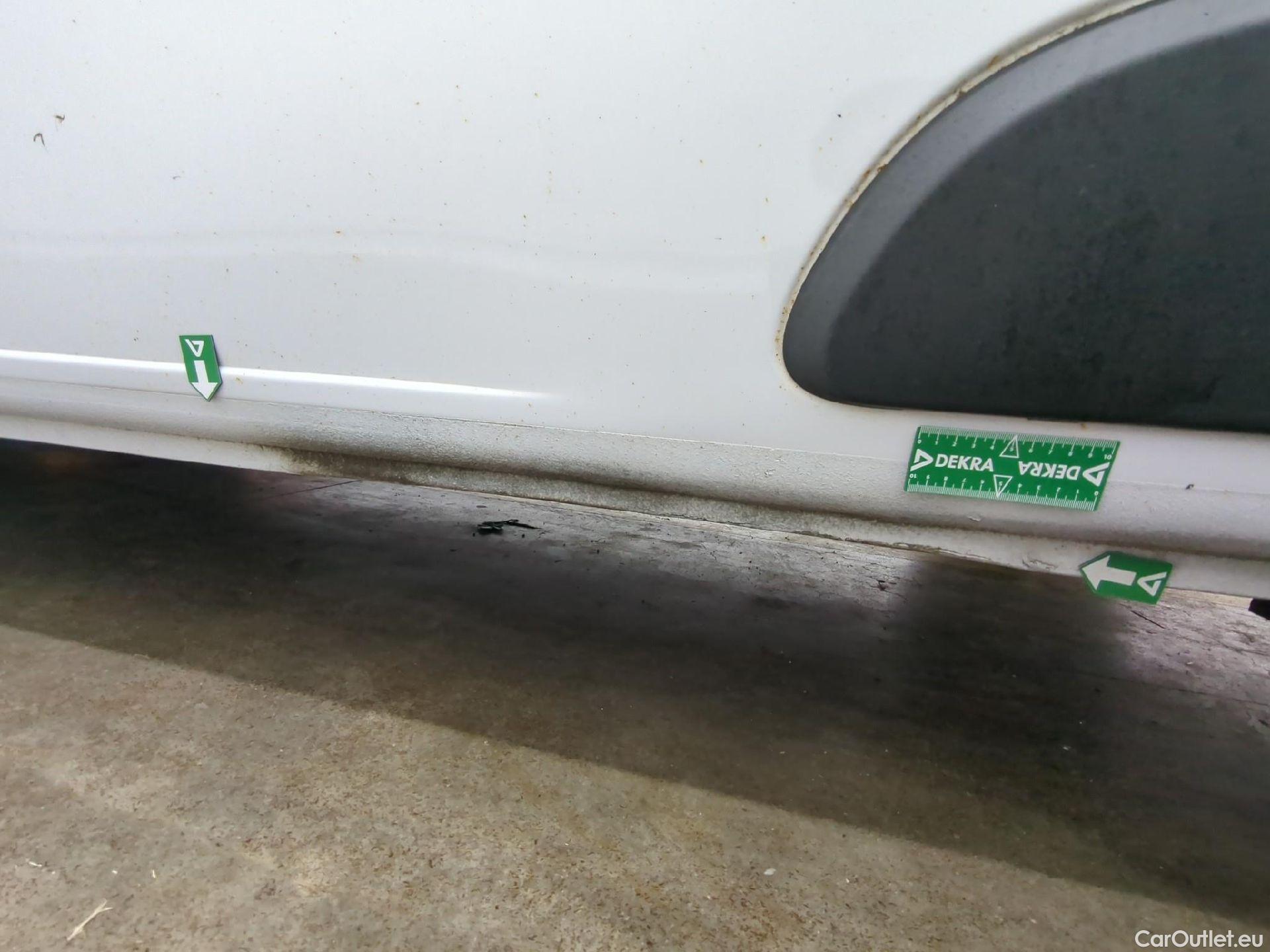  Renault  Kangoo  Express Maxi Extra (Série Spéciale) 1.5 dCi 90CV BVM5 E6 #18