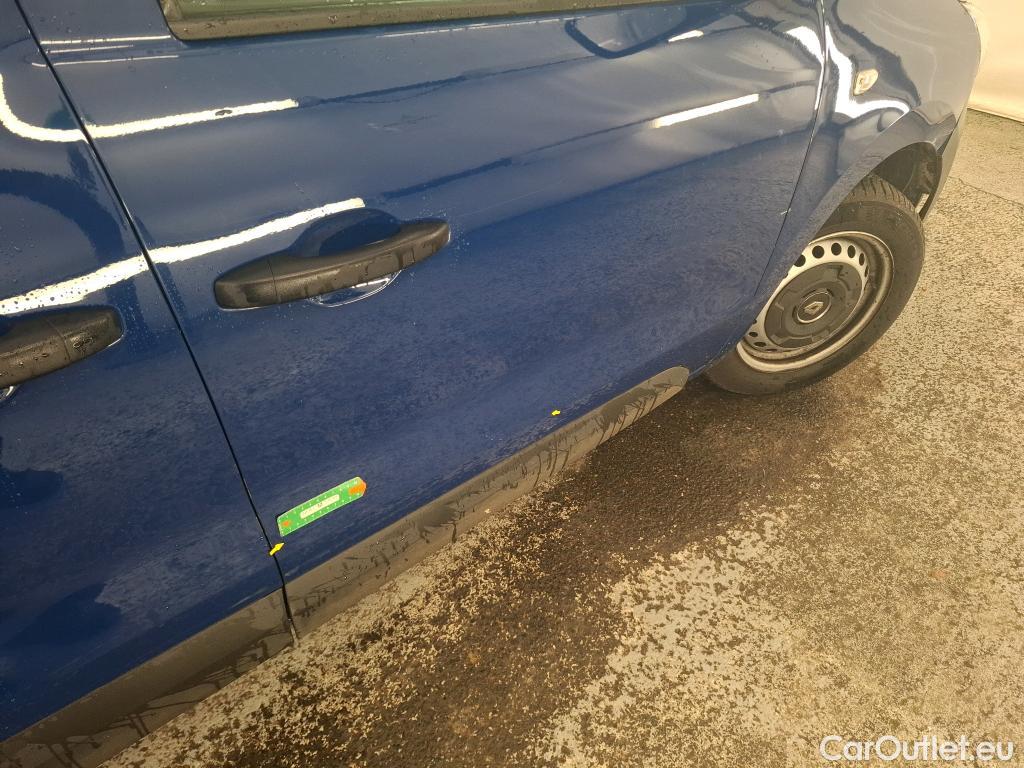  Renault  EXPRESS RENAULT  / 2021 / 4P / Fourgonnette Confort - Blue dCi 95-22 #16