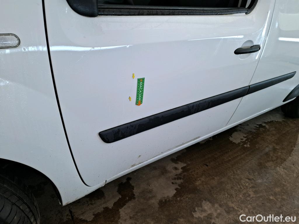  Renault  Kangoo  II Express Maxi Extra (Série Spéciale) 1.5 dCi 95CV BVM6 E6dT #50