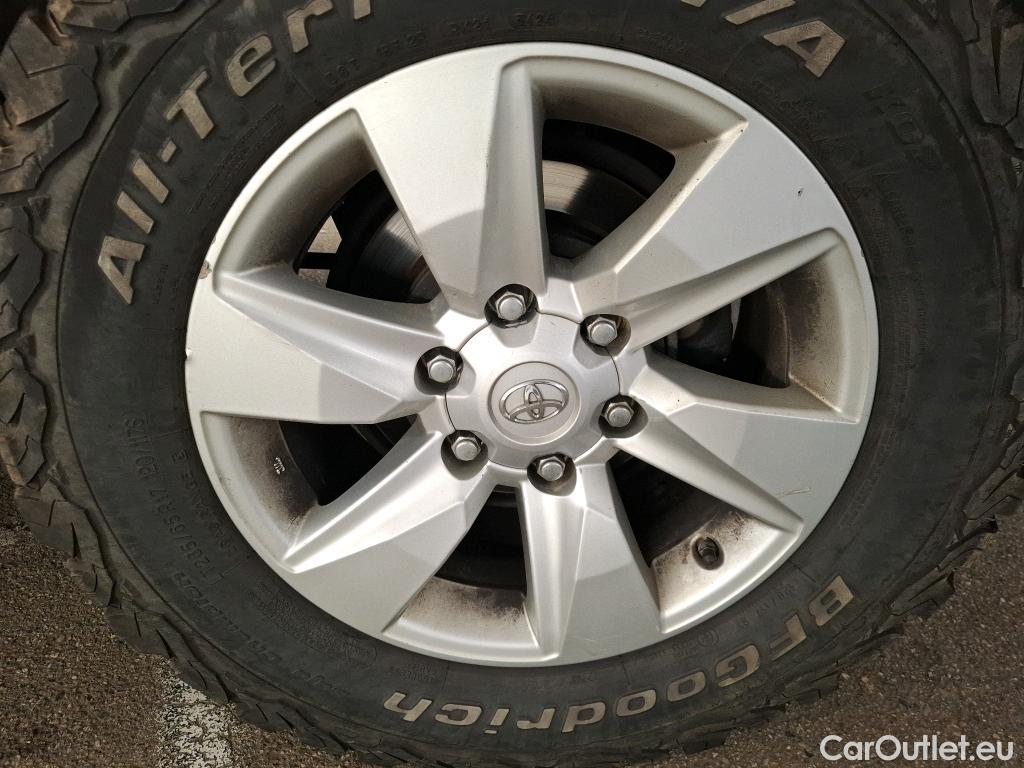  Toyota  Land Cruiser TOYOTA Landcruiser / 2017 / 3P / SUV 204 D-4D Life / TRANSFO VP VF #132