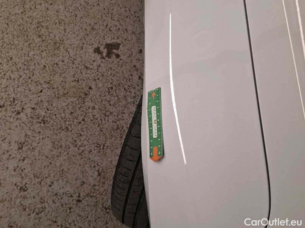  Renault  Megane  IV Berline 5pt. Société Air Nav 1.5 dCi 90CV BVM6 E6 / TRANSFO VP VF #6