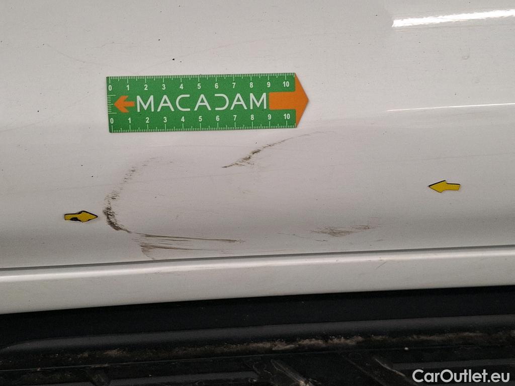  Toyota  Land Cruiser TOYOTA Landcruiser / 2017 / 3P / SUV 204 D-4D Life / TRANSFO VP VF #52