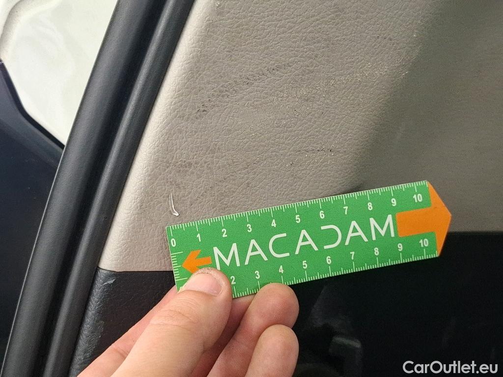  Toyota  Land Cruiser TOYOTA Landcruiser / 2017 / 3P / SUV 204 D-4D Life / TRANSFO VP VF #95