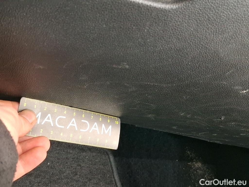  Renault  Megane  IV Berline 5pt. Business 1.5 dCi 115CV BVM6 E6dT / TRANSFO VP VF #22