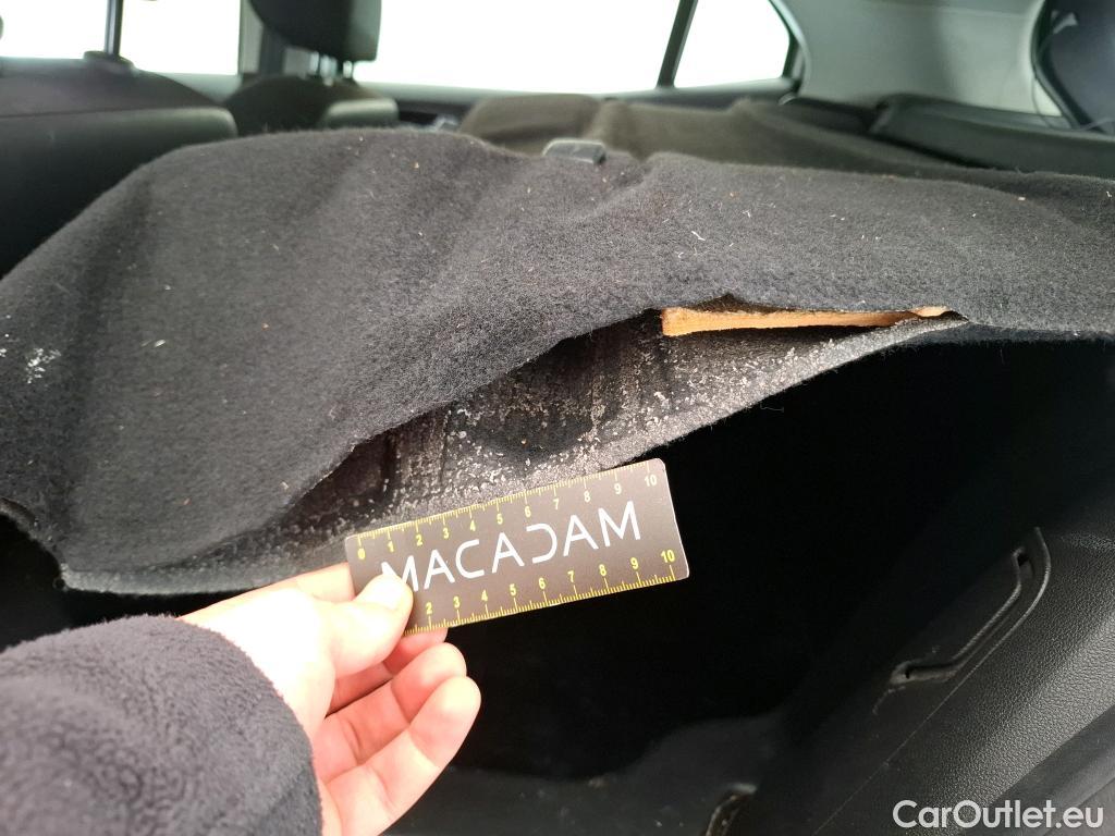  Renault  Megane  IV Berline 5pt. Business 1.5 dCi 115CV BVM6 E6dT / TRANSFO VP VF #24