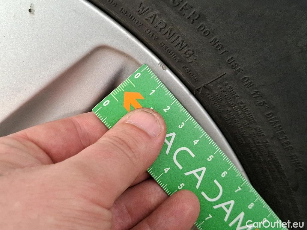  Toyota  Land Cruiser TOYOTA Landcruiser / 2017 / 3P / SUV 204 D-4D Life / TRANSFO VP VF #140