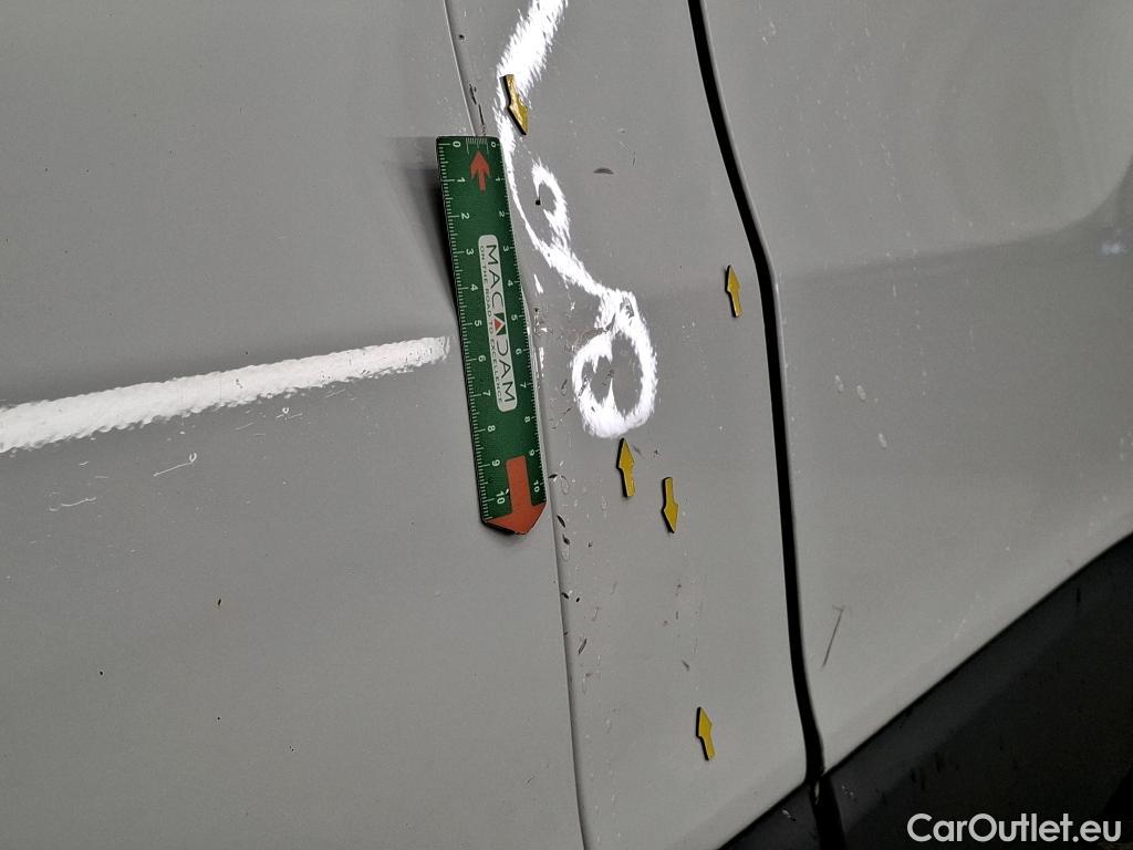  Renault  Trafic  III Combi L1H1 2 8t (8/9 Sièges) Zen 1.6 dCi 120CV BVM6 9 Sieges E5 #25