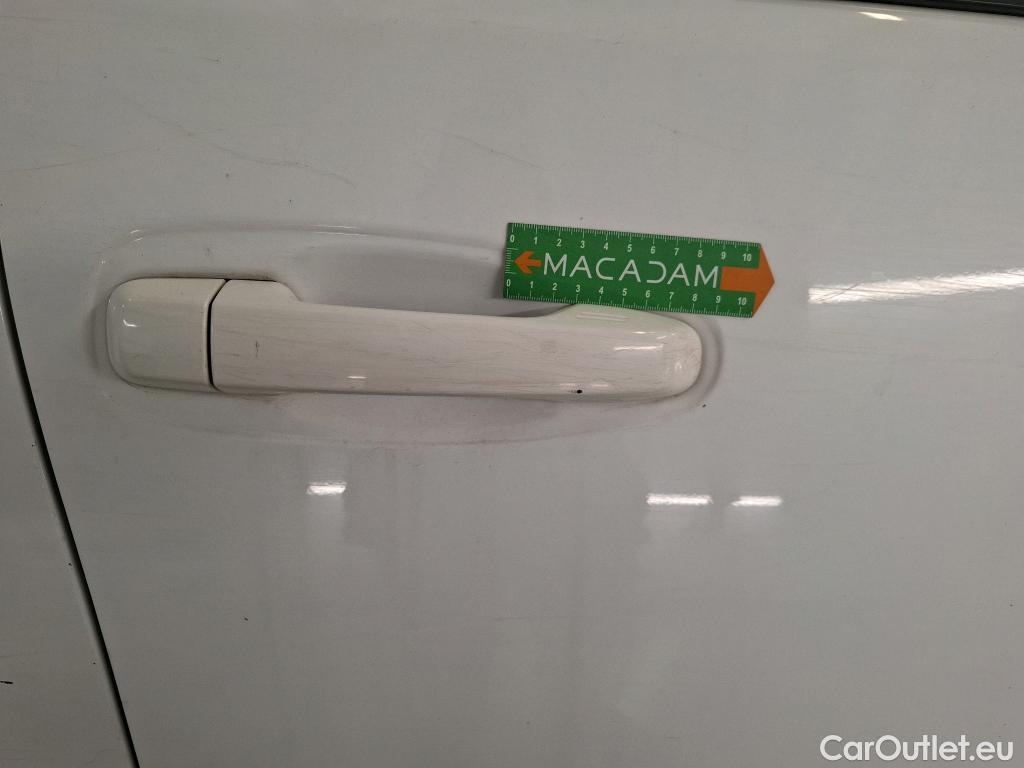  Toyota  Land Cruiser TOYOTA Landcruiser / 2017 / 3P / SUV 204 D-4D Life / TRANSFO VP VF #63