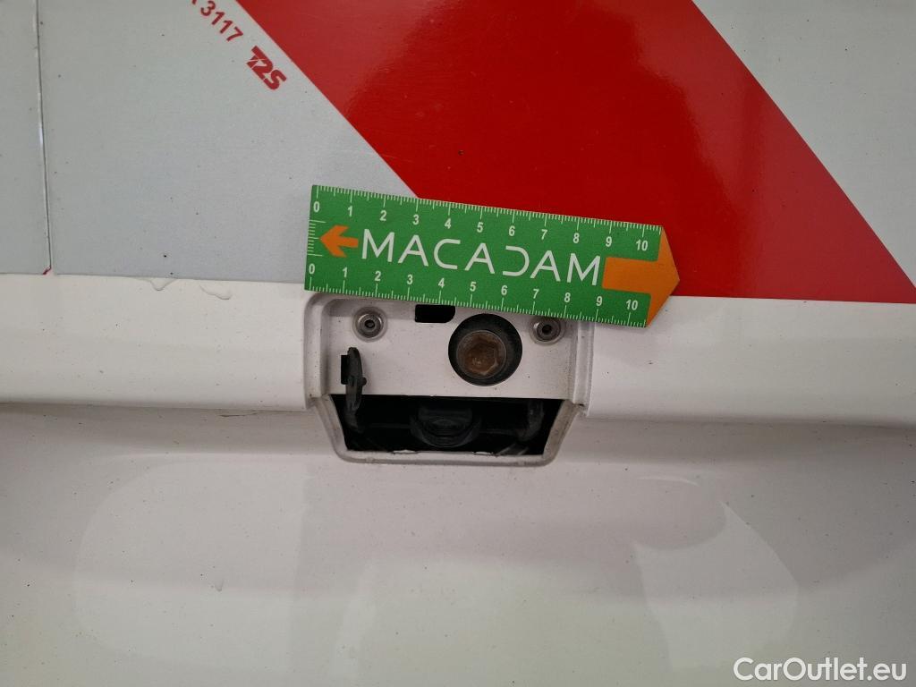  Toyota  Land Cruiser TOYOTA Landcruiser / 2017 / 3P / SUV 204 D-4D Life / TRANSFO VP VF #104