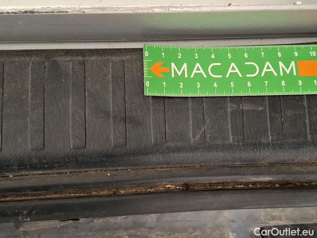  Toyota  Land Cruiser TOYOTA Landcruiser / 2017 / 3P / SUV 204 D-4D Life / TRANSFO VP VF #122