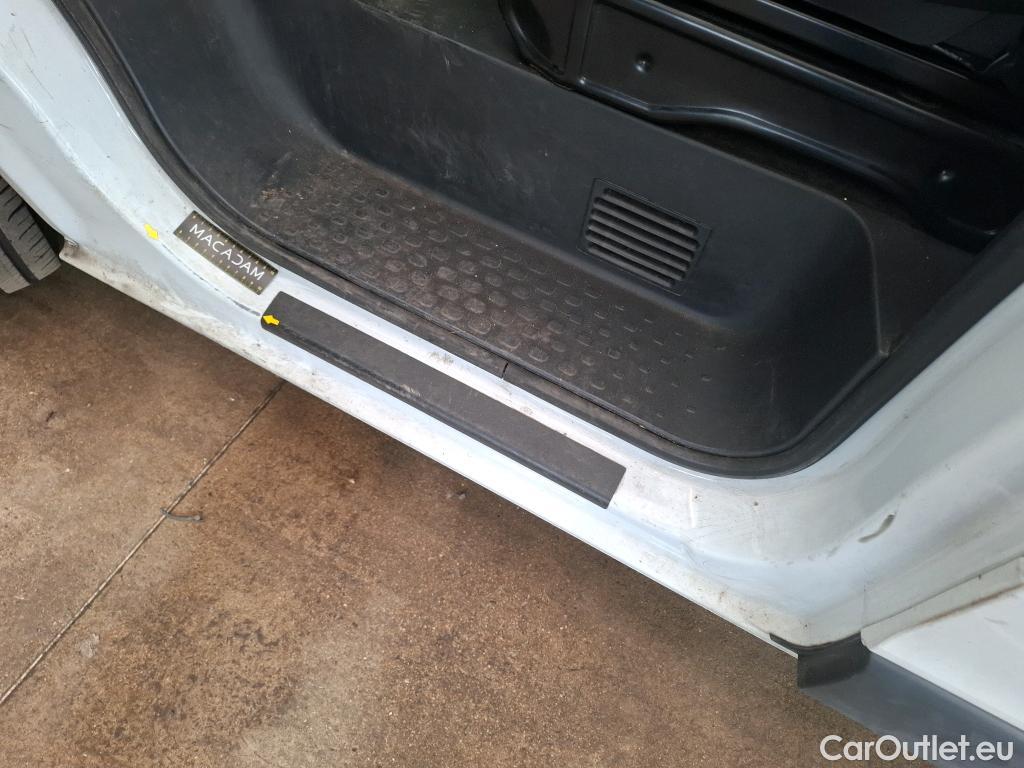  Renault  Trafic  Furgon Grand Confort L1H1 1200 1.6 dCi 125CV BVM6 E6 #12