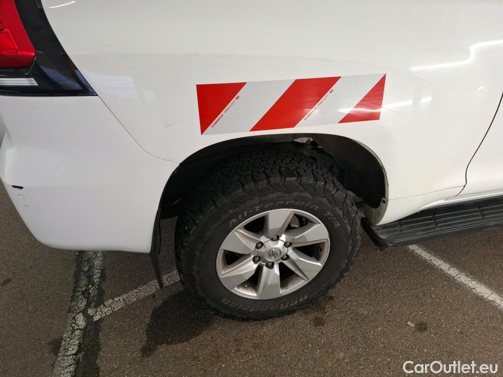  Toyota  Land Cruiser TOYOTA Landcruiser / 2017 / 3P / SUV 204 D-4D Life / TRANSFO VP VF #70