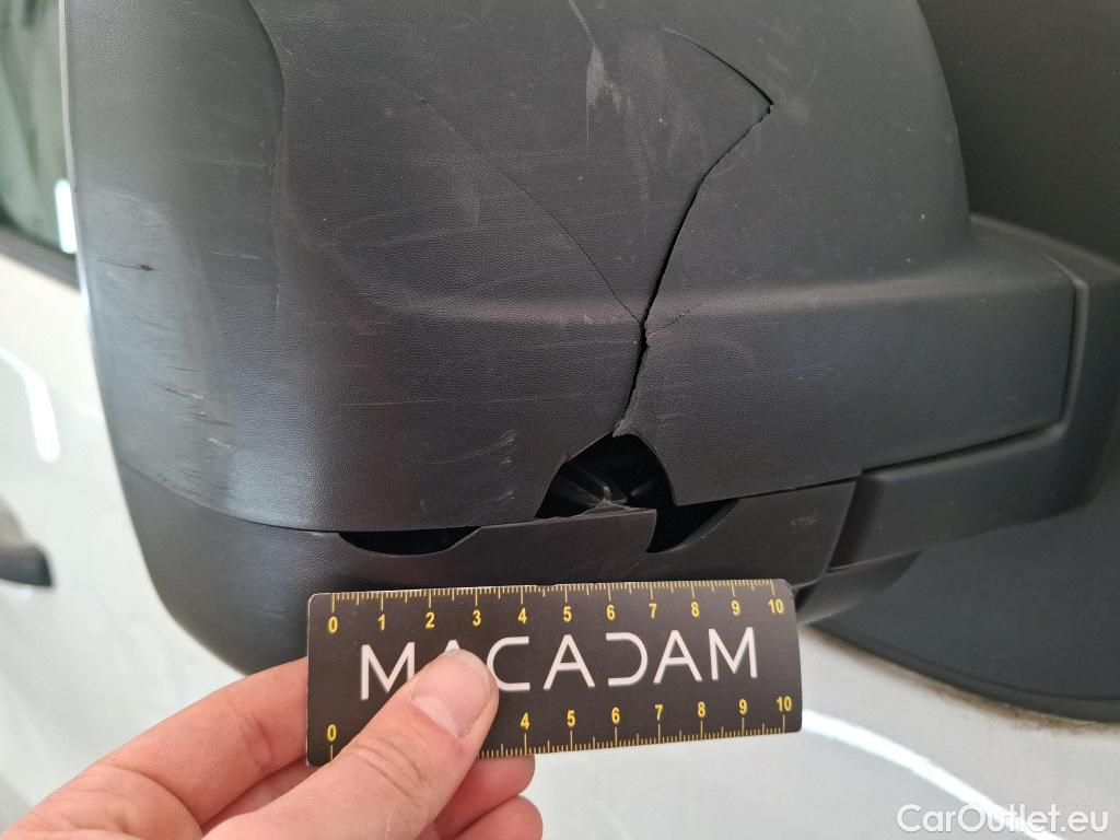  Renault  Trafic  Furgon Grand Confort L1H1 1200 1.6 dCi 125CV BVM6 E6 #17